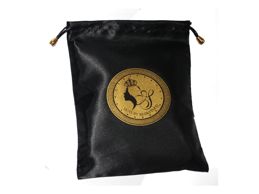 Logo label satin pouch