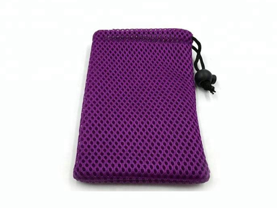 Mesh bag with end stopper